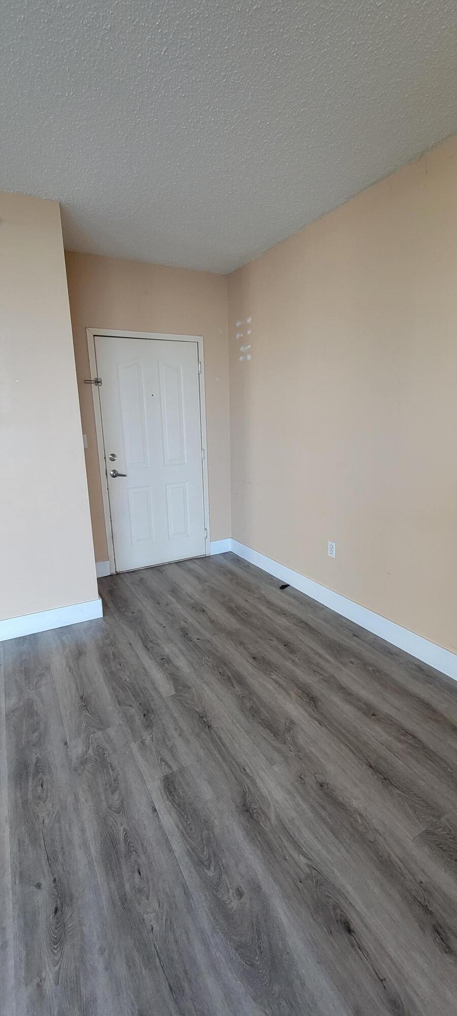 5099 NW 7TH Street 902