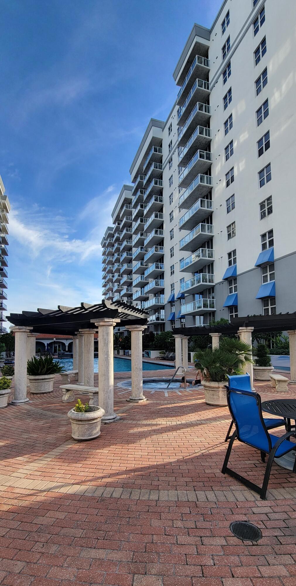 5099 NW 7TH Street 902