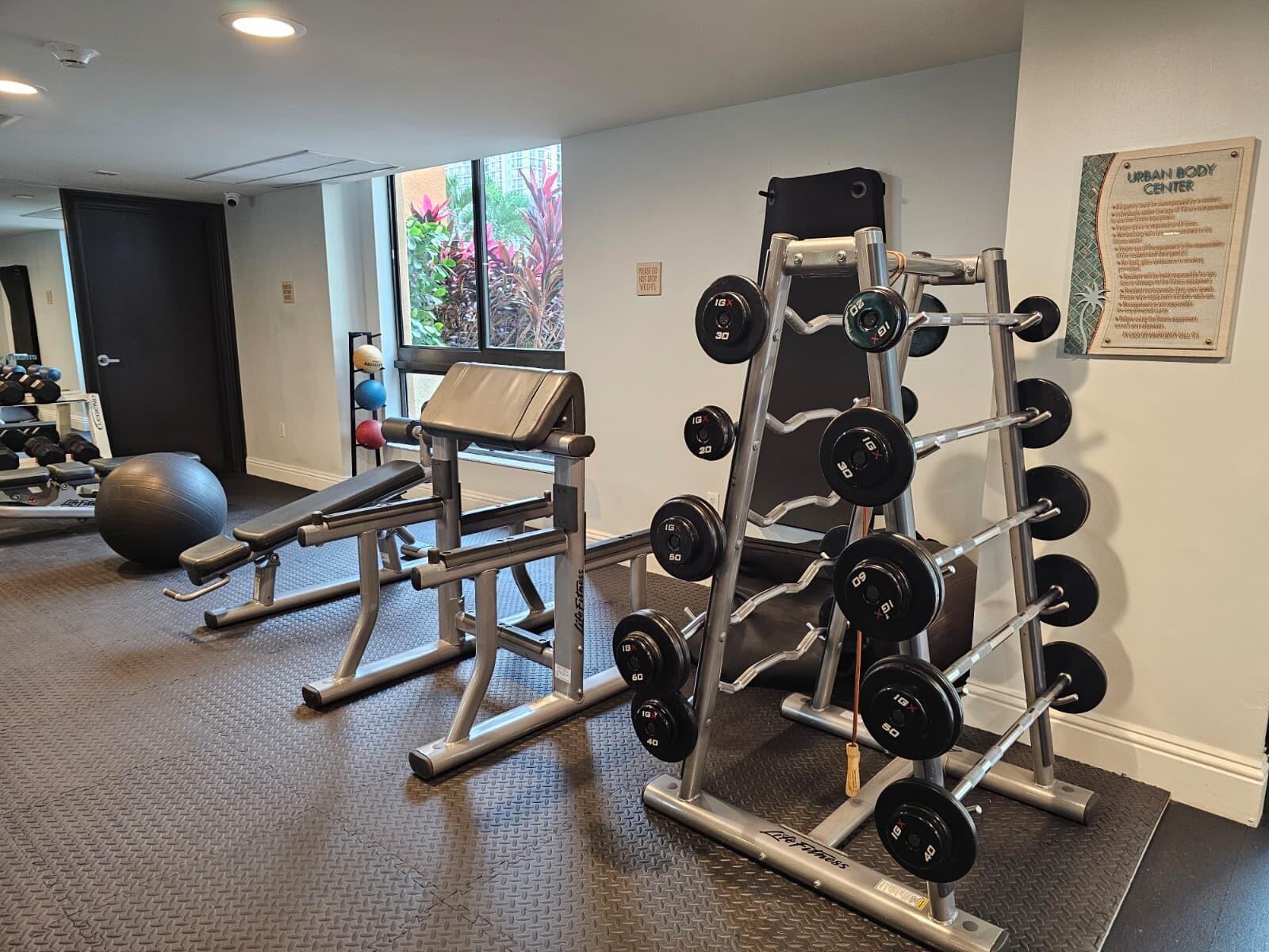 110 N FEDERAL Highway 502