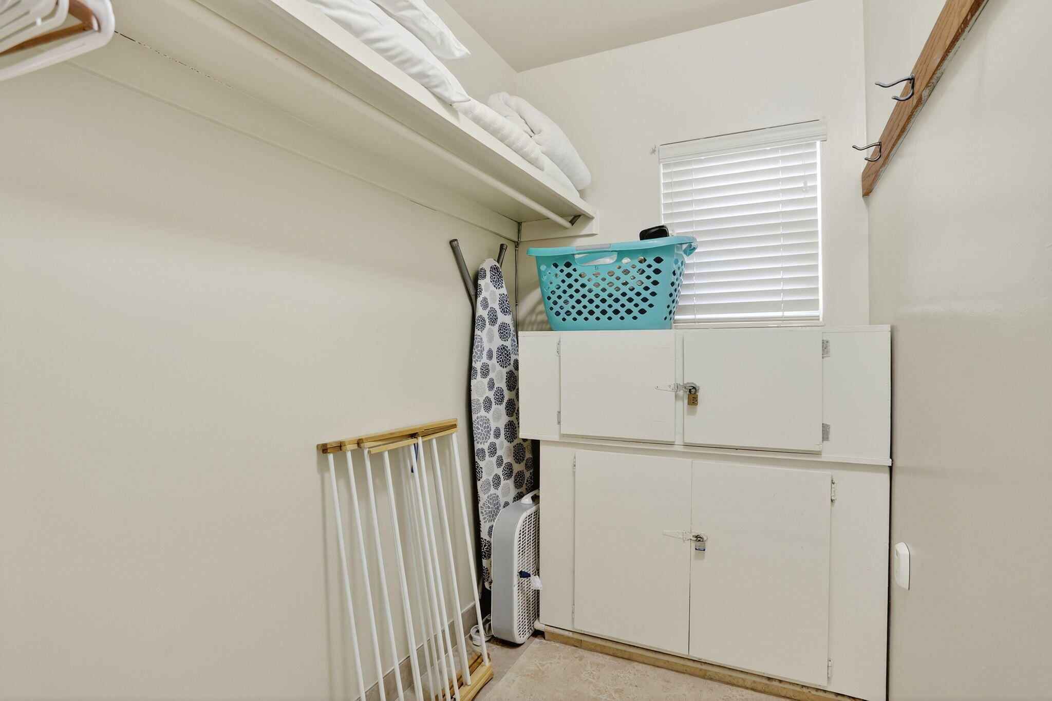 1225 HILLSBORO MILE B2