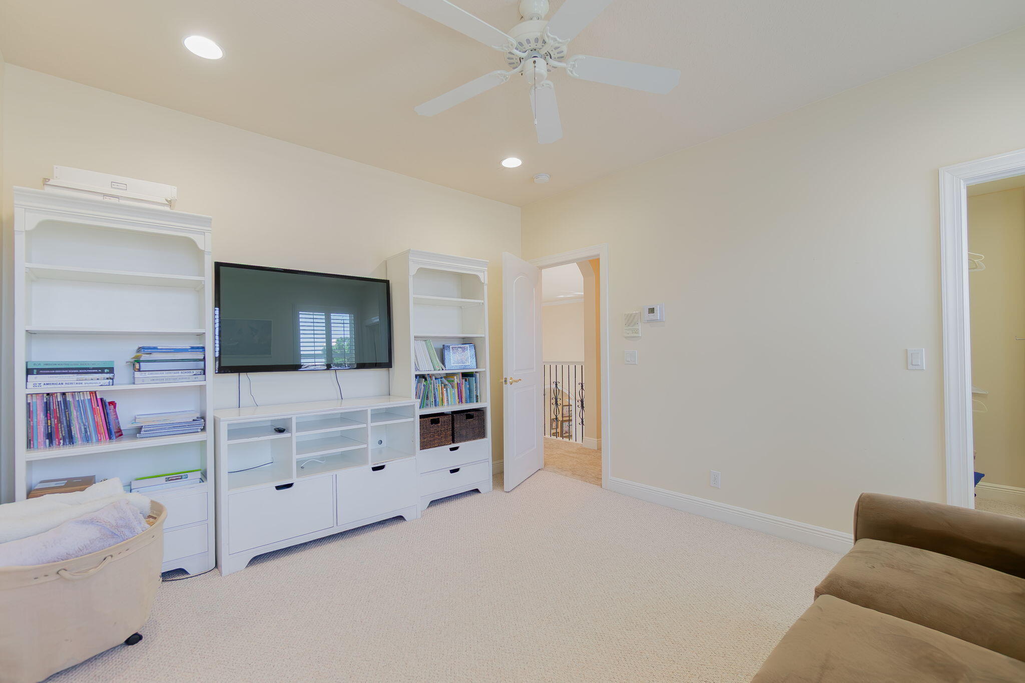 15982 LAUREL CREEK Drive