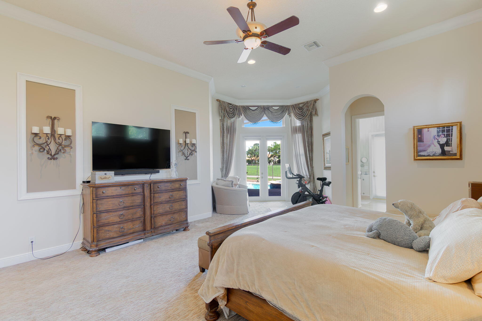 15982 LAUREL CREEK Drive