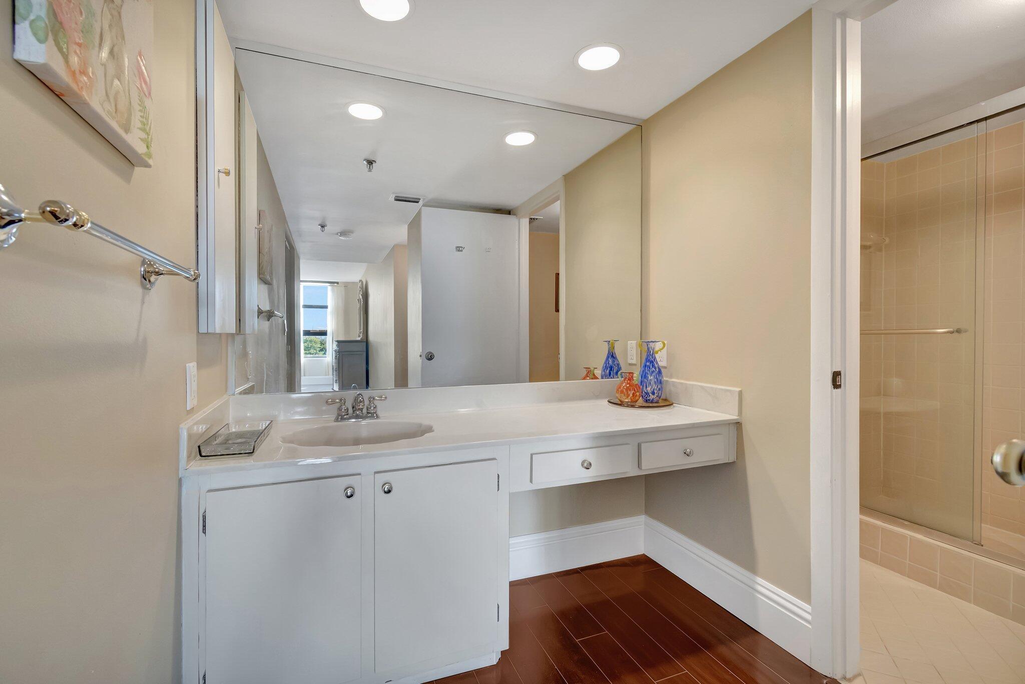 6372 LA COSTA Drive 504