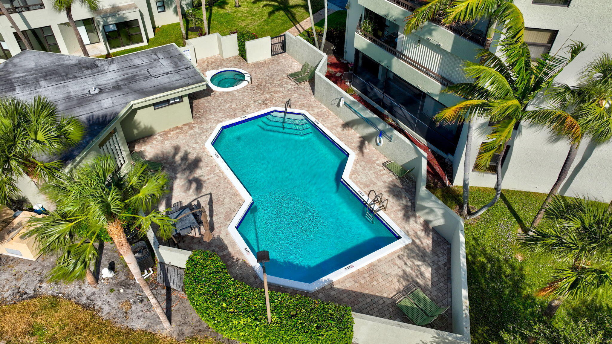 6372 LA COSTA Drive 504