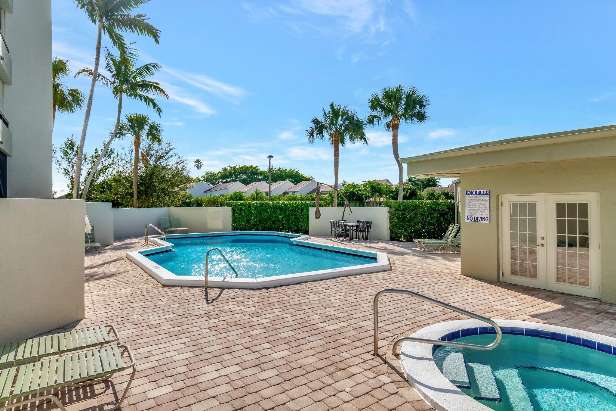 6372 LA COSTA Drive 504