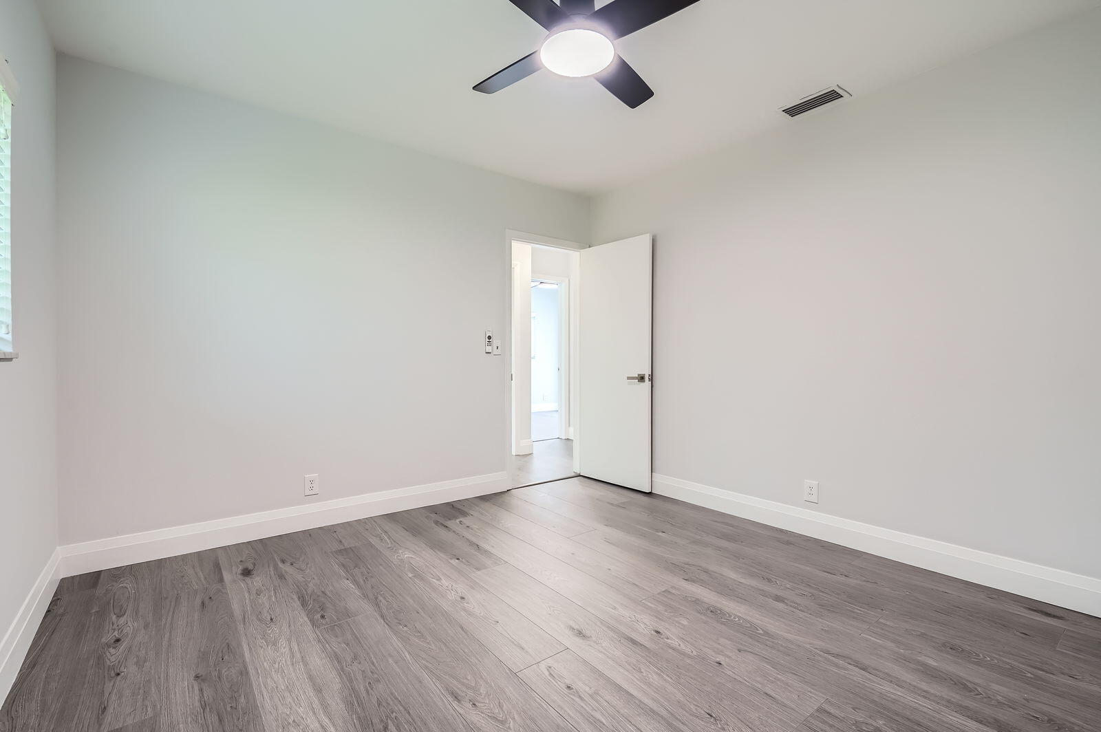 104 St Cloud Lane