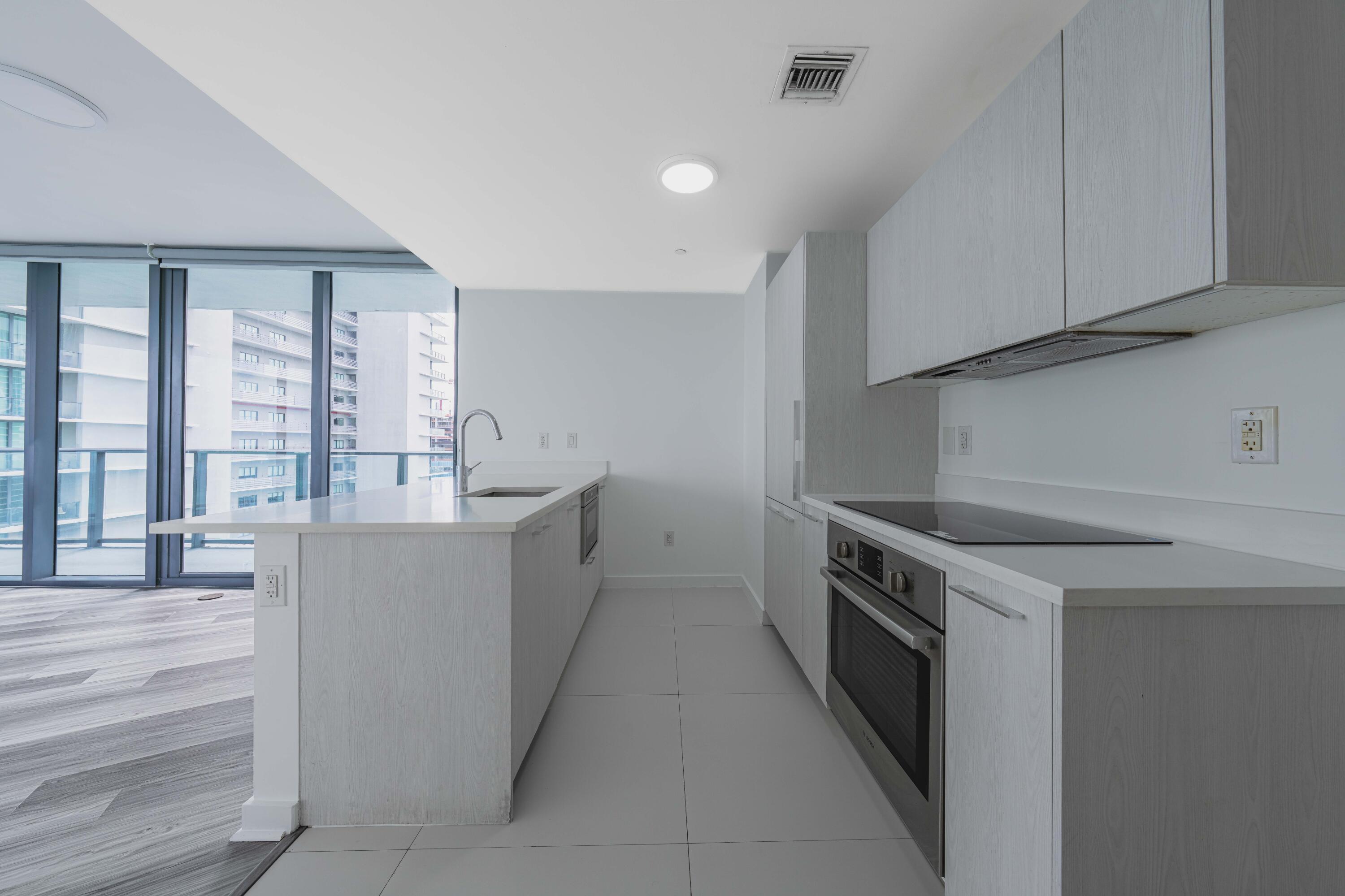 501 NE 31ST Street 2506