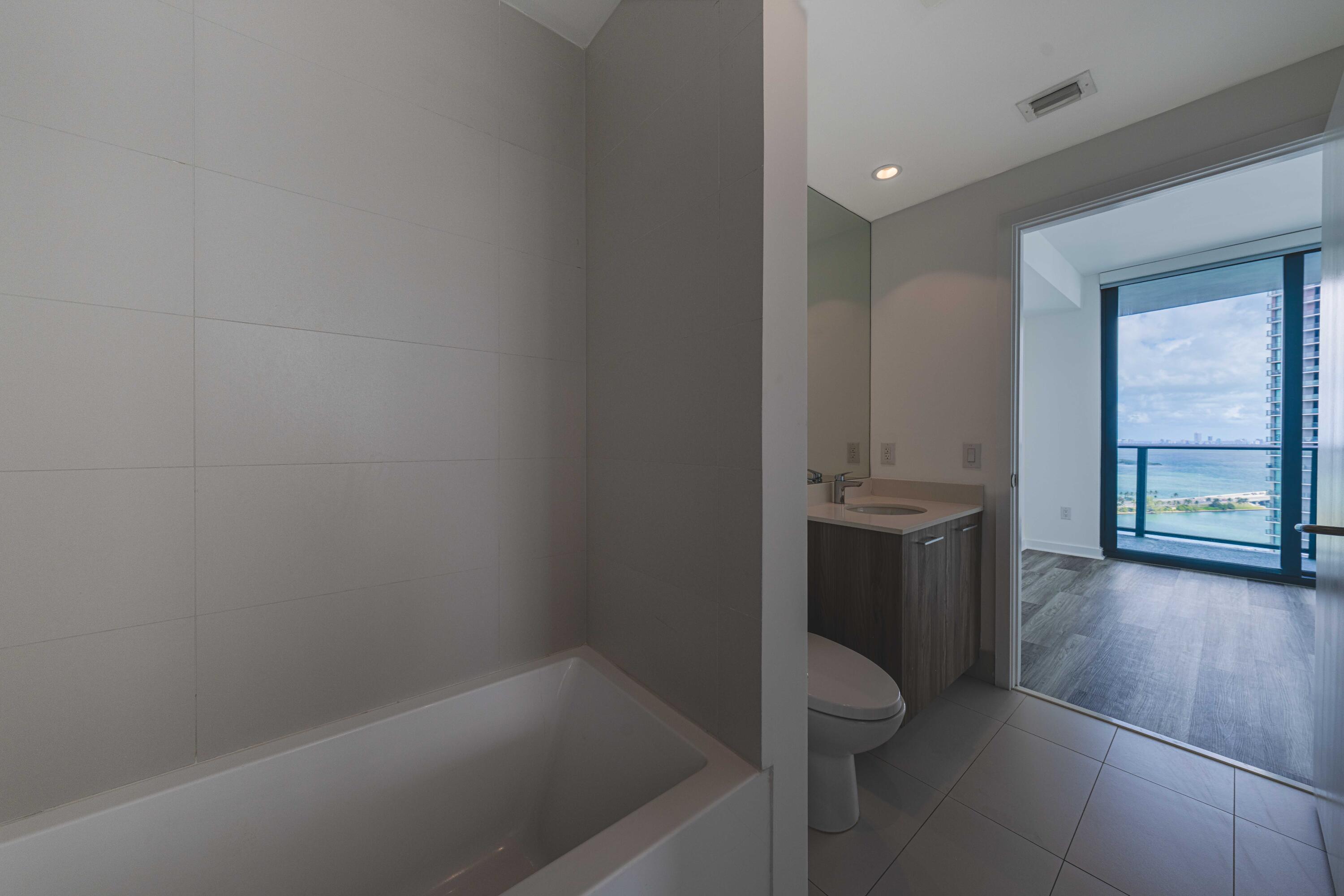 501 NE 31ST Street 2506