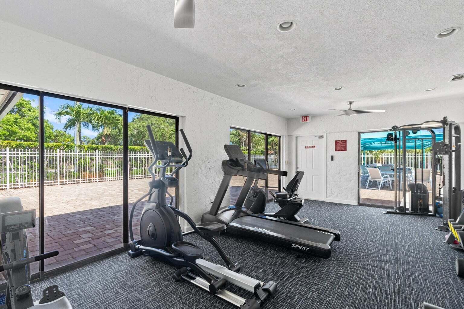 2900 FIORE Way 1050