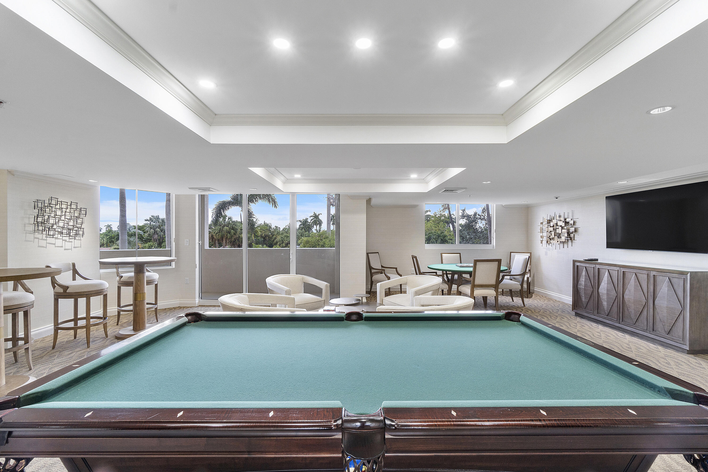2011 N Ocean Boulevard 304