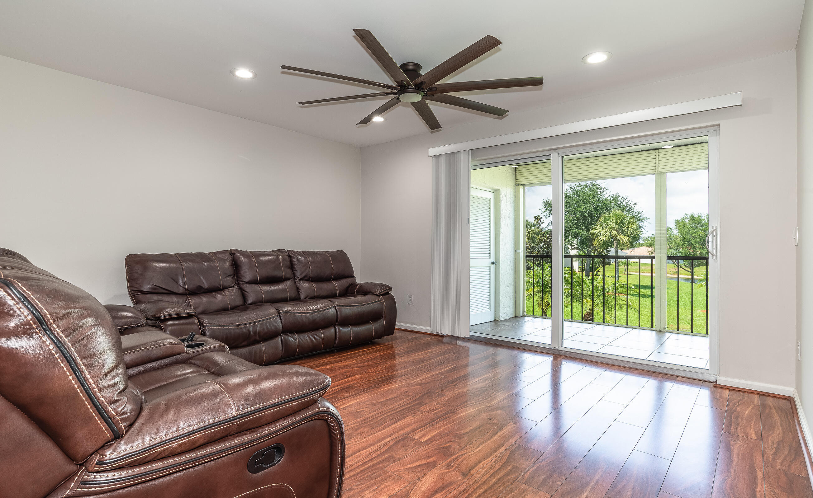 2755 Casita Way 203