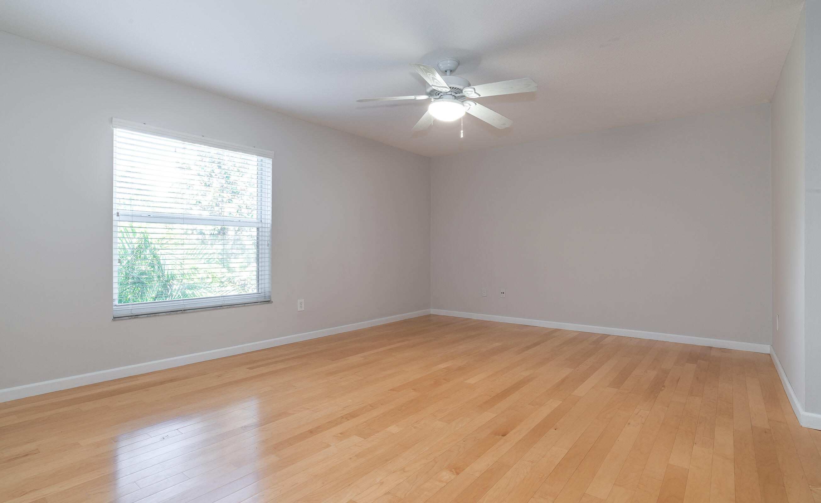 2755 Casita Way 203