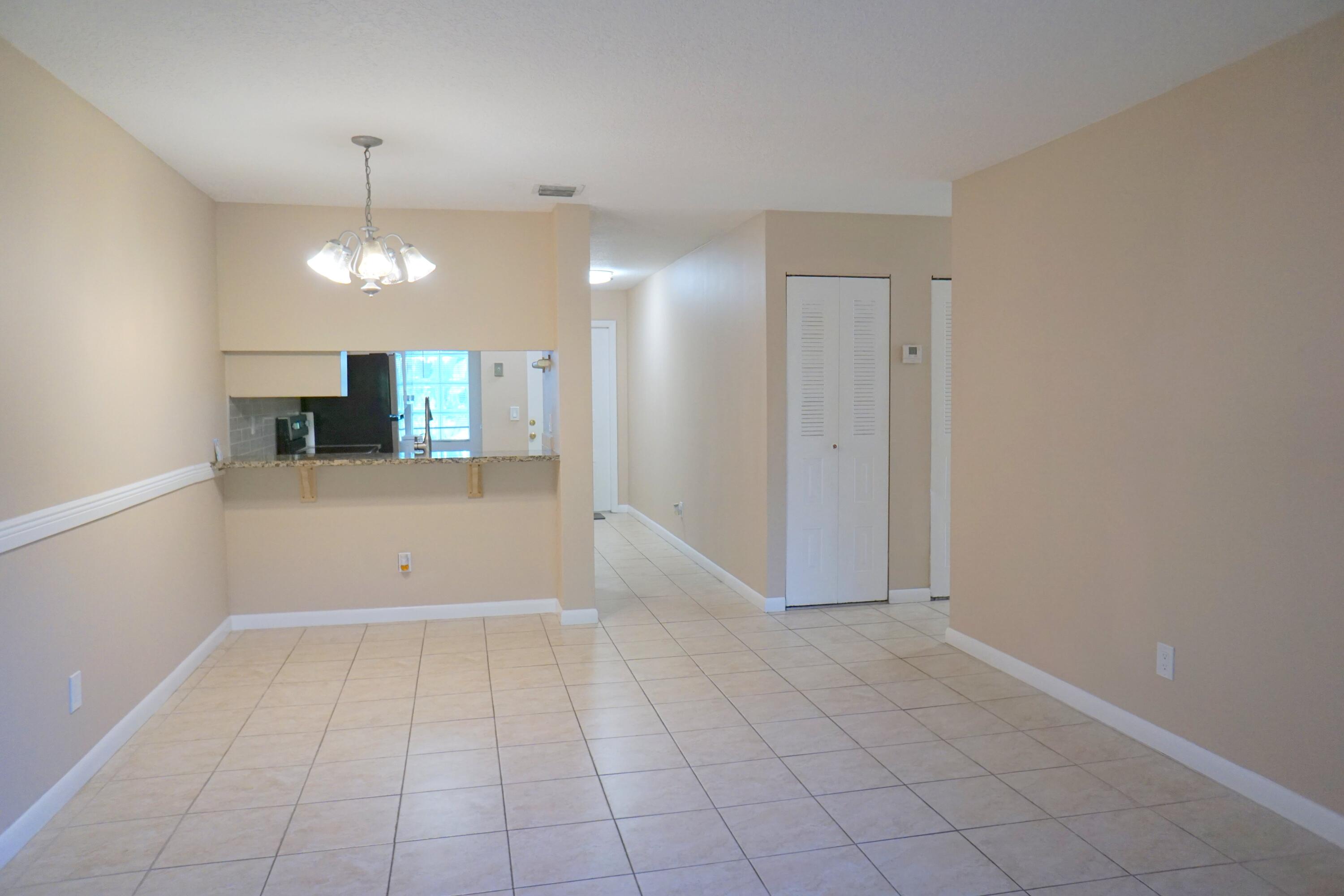 4071 NW 114TH Avenue