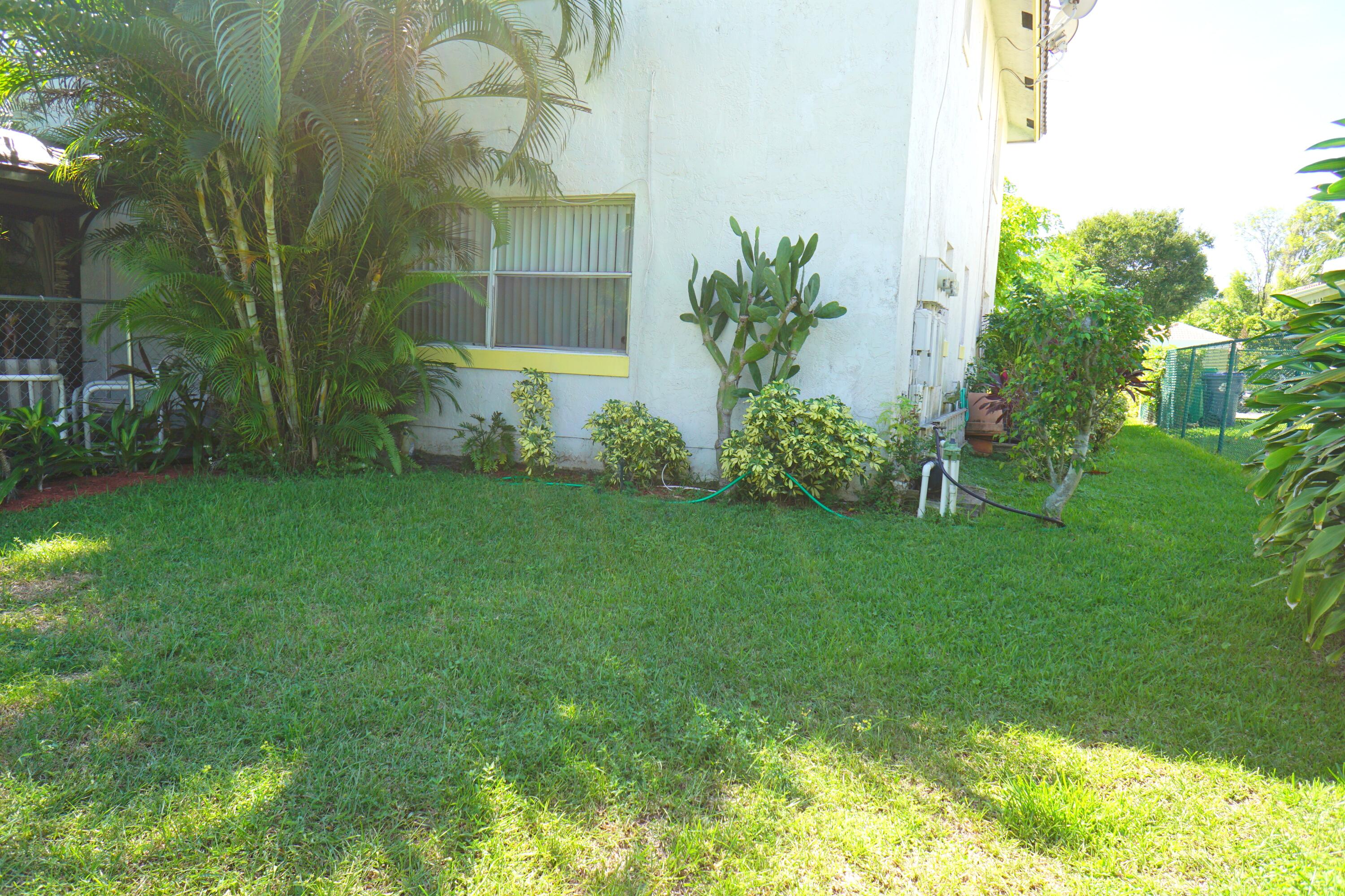 4071 NW 114TH Avenue