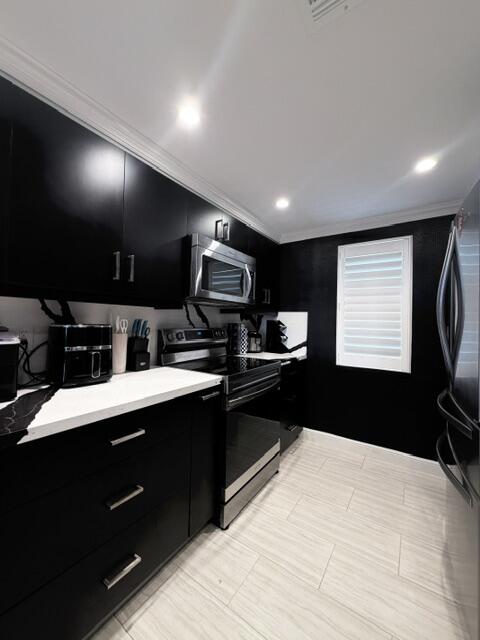 3150 NE 48TH Court 410