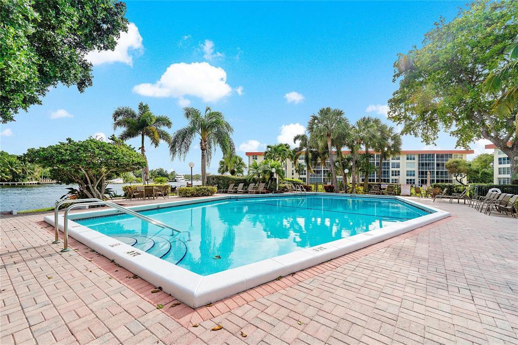 3150 NE 48TH Court 410