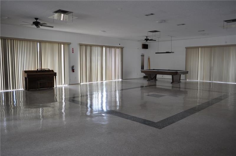 2800 Somerset Dr Unit: J400