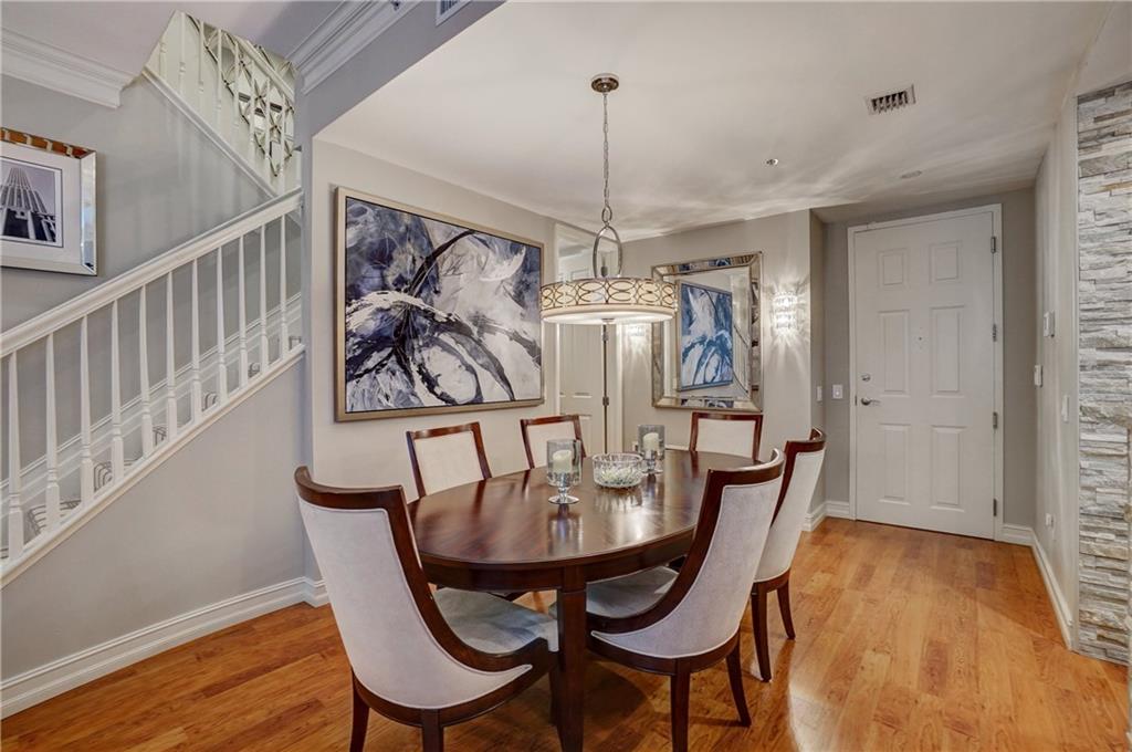 2617 NE 14th Ave Unit: 105