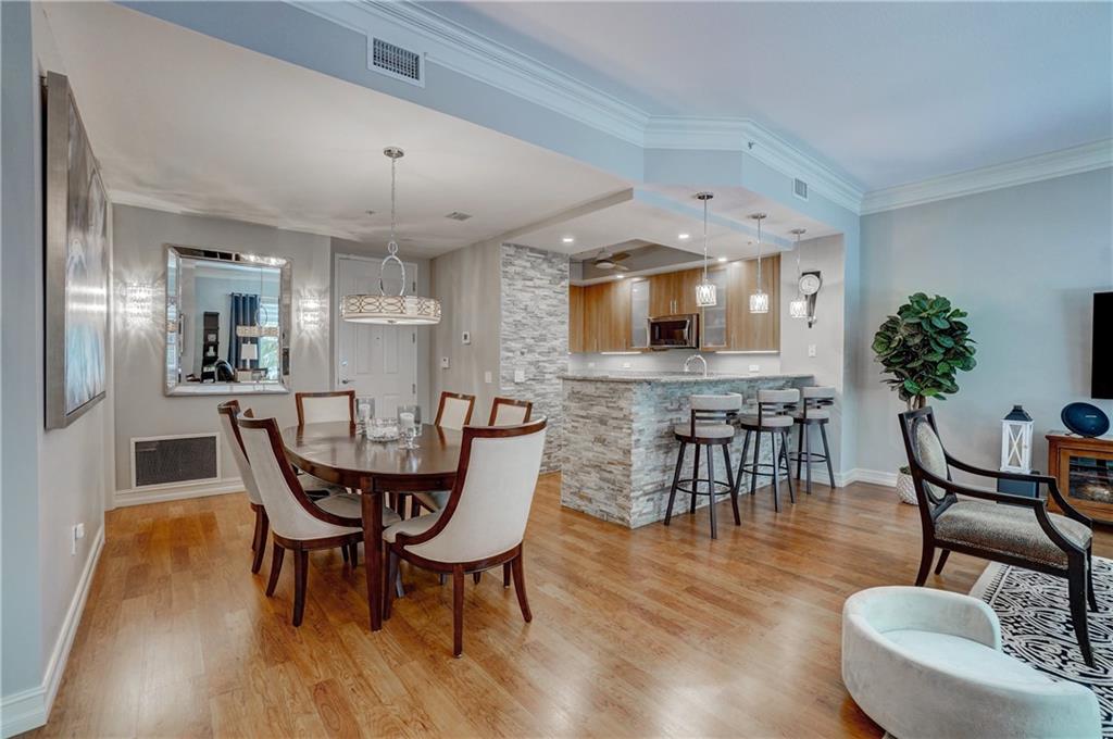 2617 NE 14th Ave Unit: 105