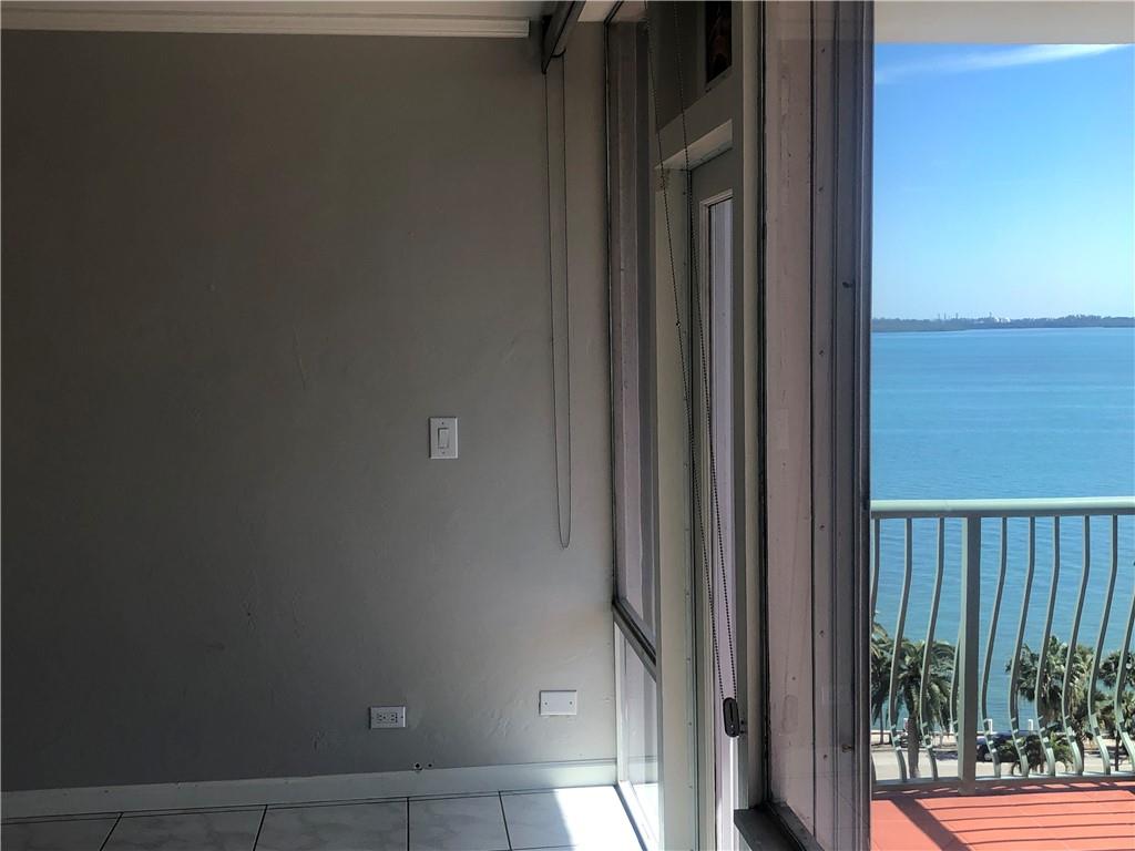 1408 Brickell Bay Dr Unit: 1103