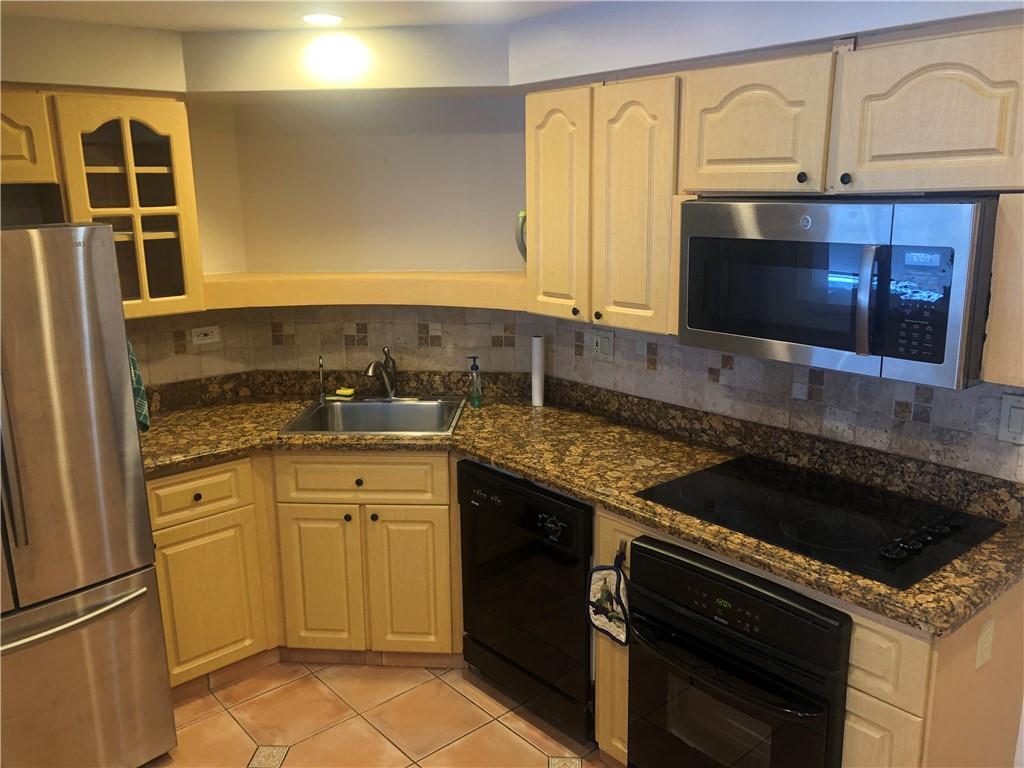 1408 Brickell Bay Dr Unit: 1103