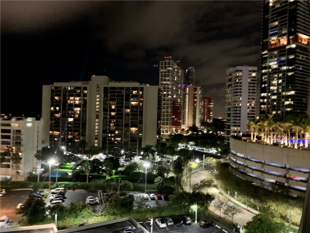 1408 Brickell Bay Dr Unit: 1103