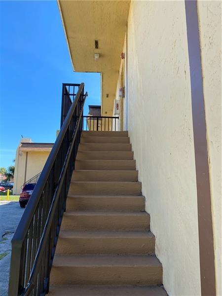 2804 NW 55th Ave Unit: 2C