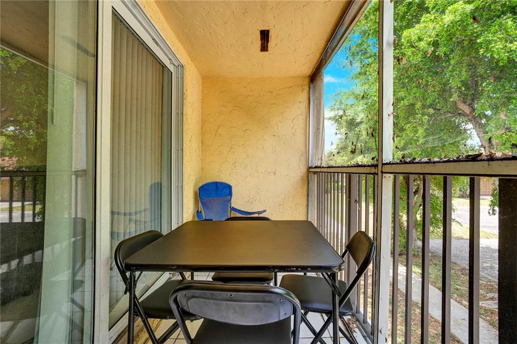 2804 NW 55th Ave Unit: 2C