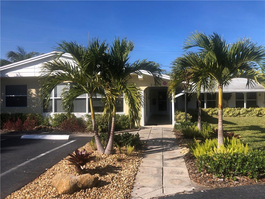 2051 NE 56th St Unit: 2
