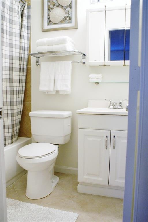 2300 NE 9th Ave Unit: 1