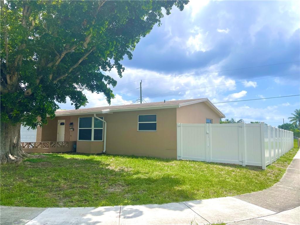 4100 NW 32nd Ter