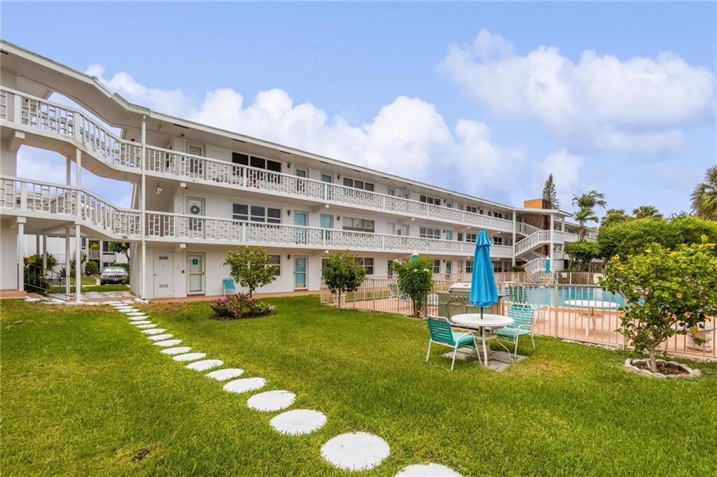 226 HIBISCUS AV Unit: 104