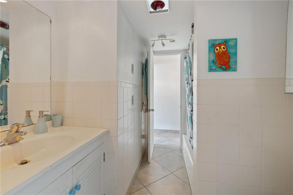 226 HIBISCUS AV Unit: 104