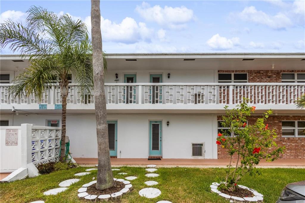226 HIBISCUS AV Unit: 104