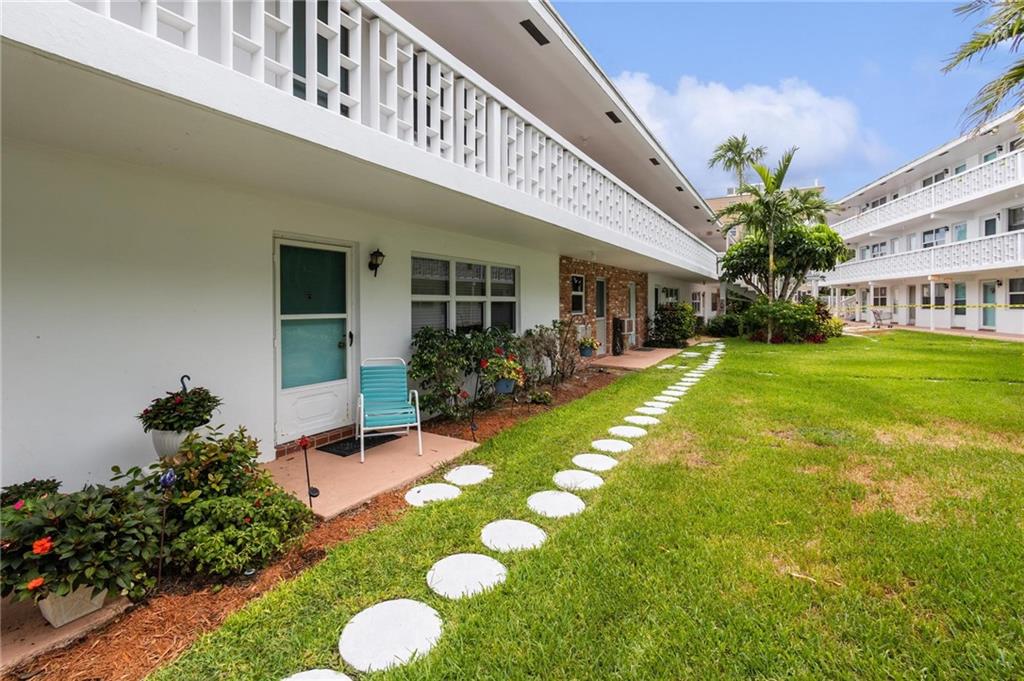 226 HIBISCUS AV Unit: 104