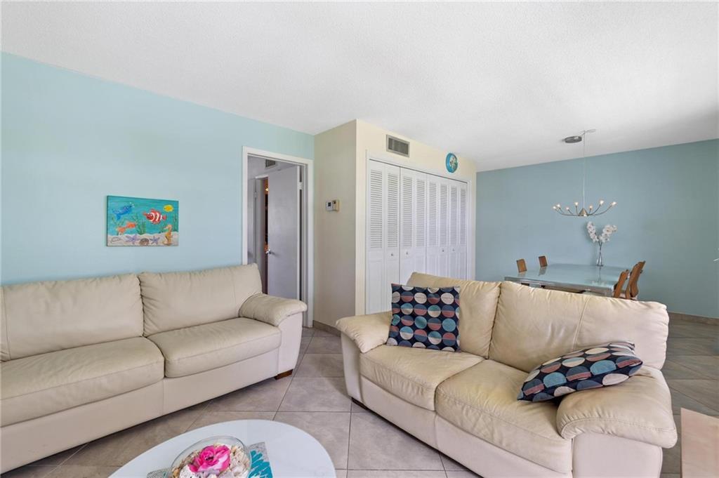226 HIBISCUS AV Unit: 104