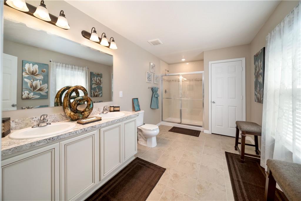 5160 NW Pine Trail Cir