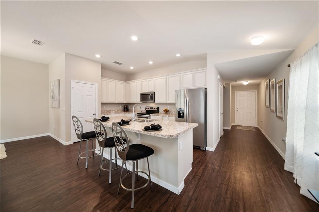 5160 NW Pine Trail Cir
