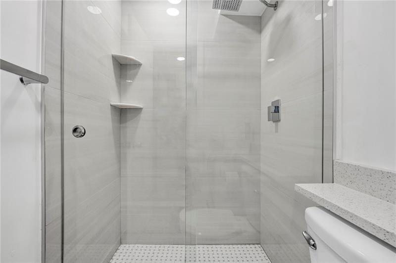 1439 S Ocean Blvd Unit: 104
