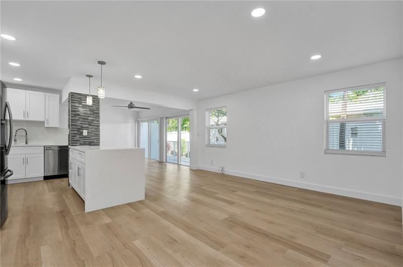 1439 S Ocean Blvd Unit: 104