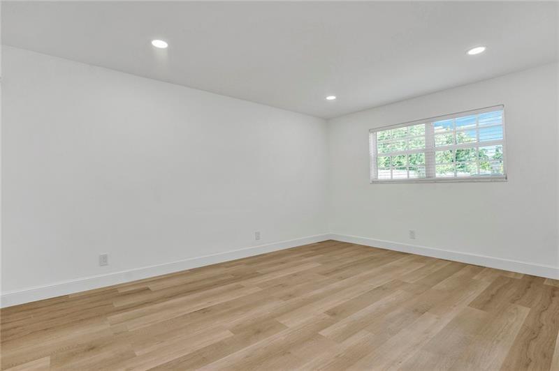 1439 S Ocean Blvd Unit: 104