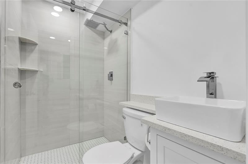 1439 S Ocean Blvd Unit: 104