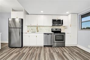 1751 NW 75th Ave Unit: 204