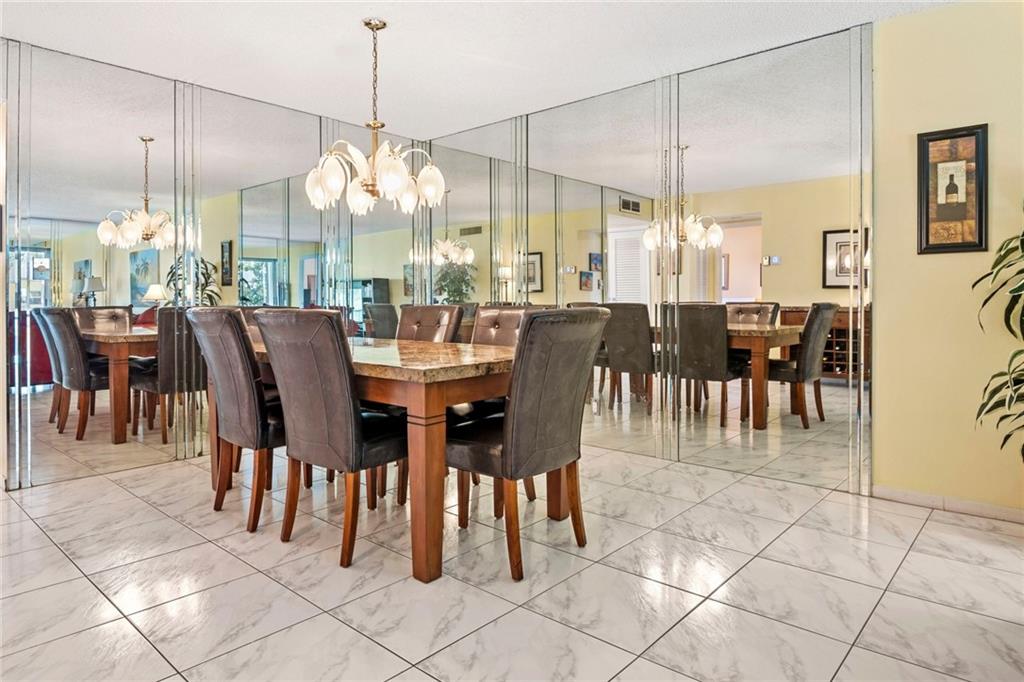 6061 N Falls Circle Dr Unit: 202