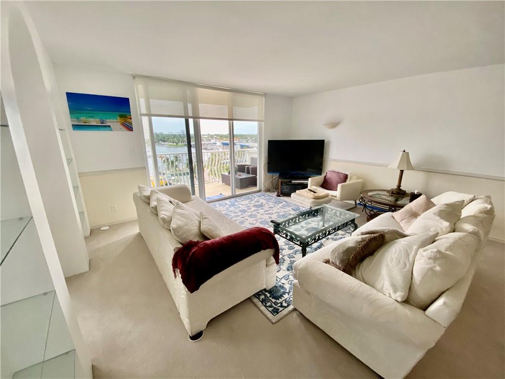 1 Las Olas Circle Unit: 607