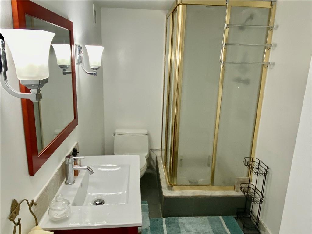 1 Las Olas Circle Unit: 607