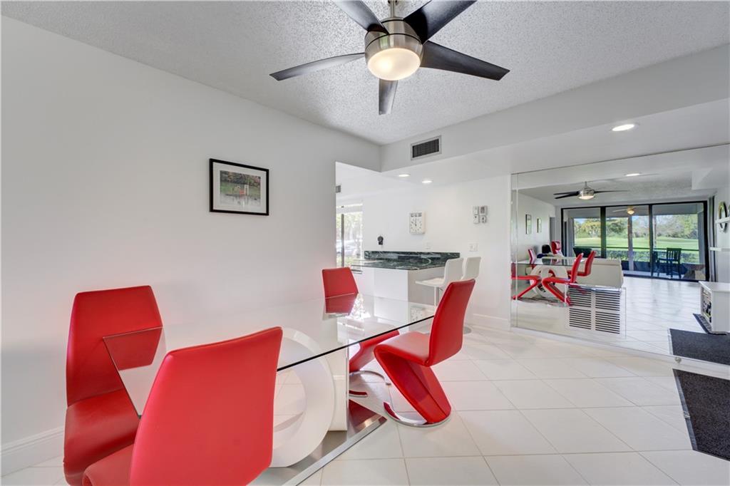 11210 Green Lake Dr Unit: 101