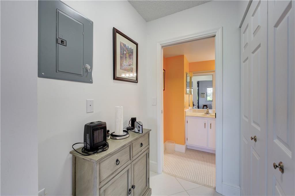 11210 Green Lake Dr Unit: 101