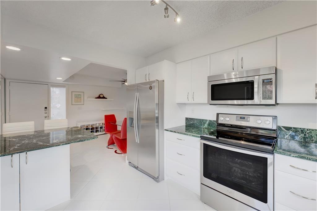 11210 Green Lake Dr Unit: 101