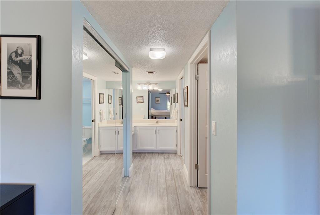 11210 Green Lake Dr Unit: 101